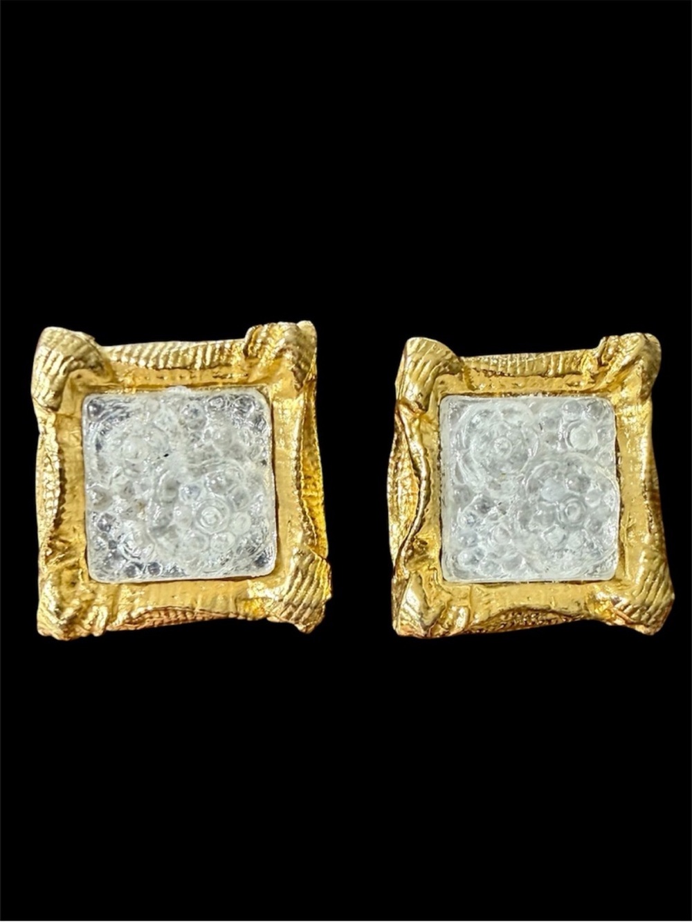 Vintage 80s Gold Textured Brutalist Square Clip On Earrings Clear Resin Floral